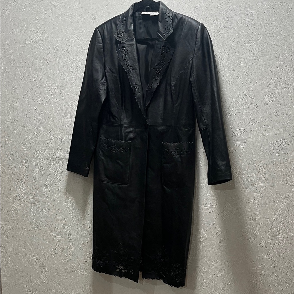 Newport News Elegant Black Leather Jacket